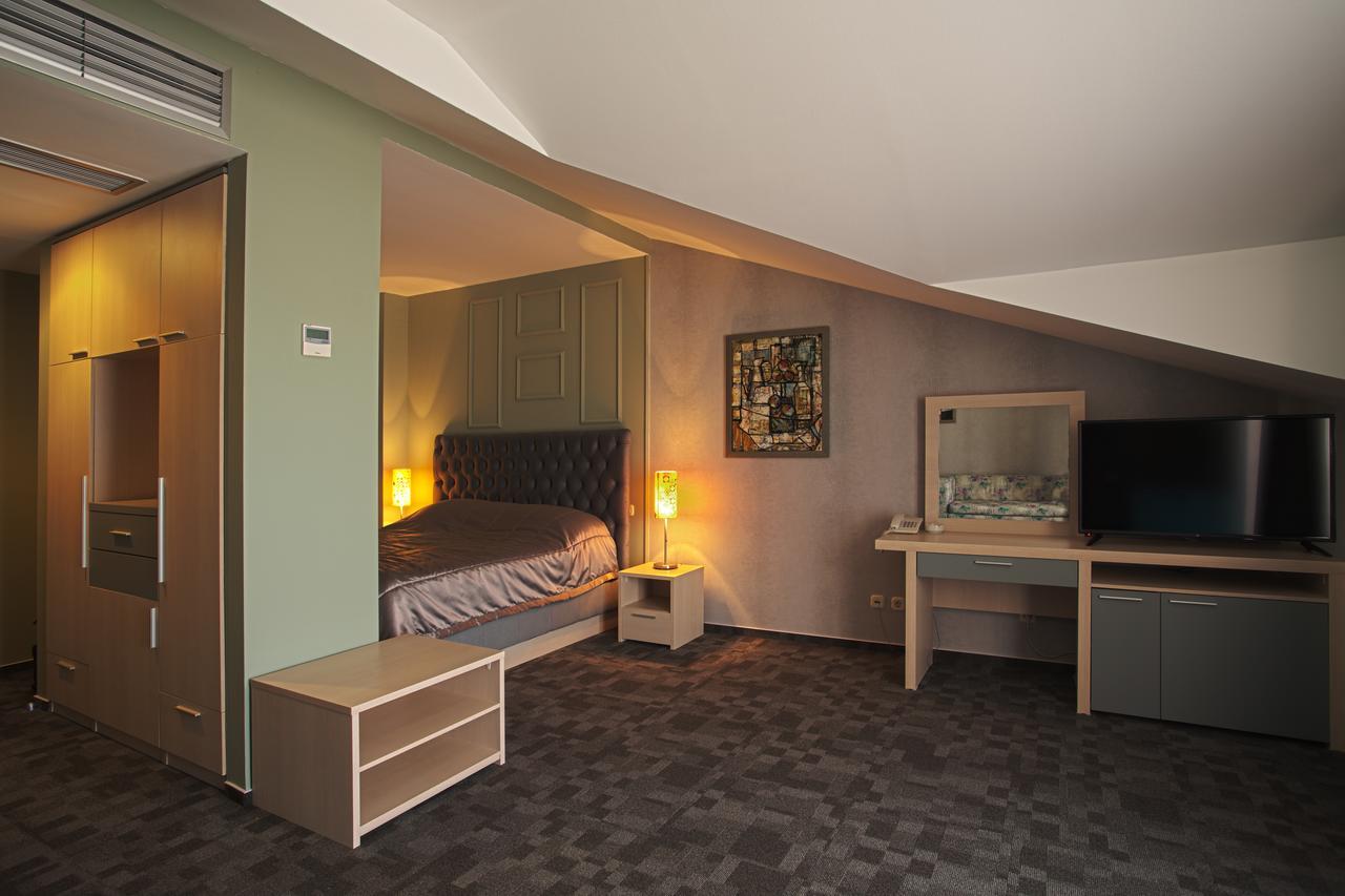 Romantique Veles Hotel Экстерьер фото