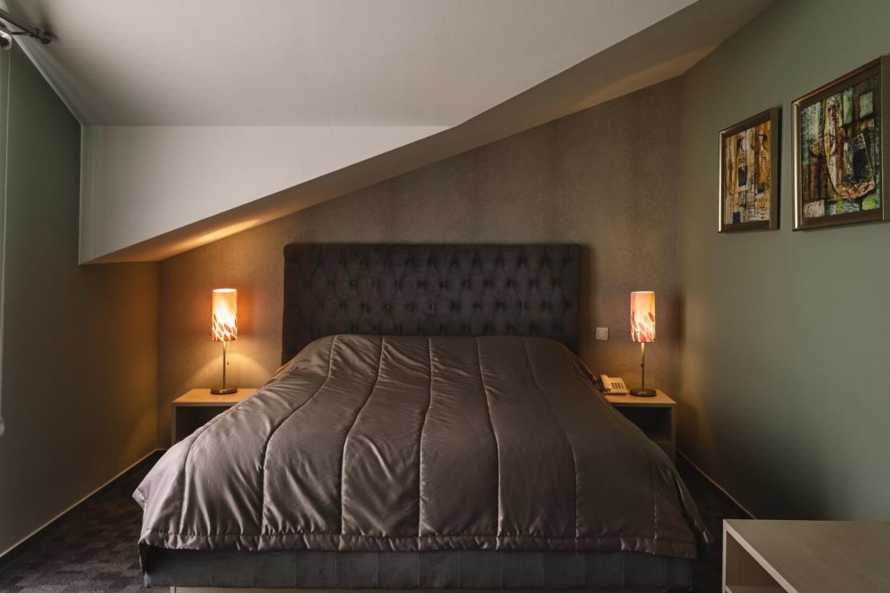 Romantique Veles Hotel Экстерьер фото